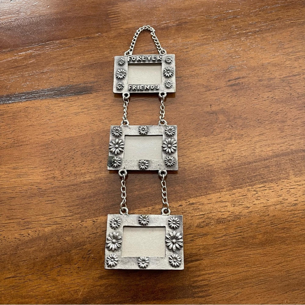 Triple Hanging FOREVER FRIENDS Picture Frames